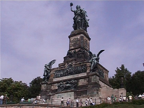 ドイツ統一記念碑