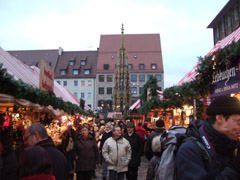 中央広場のクリスマスマーケット